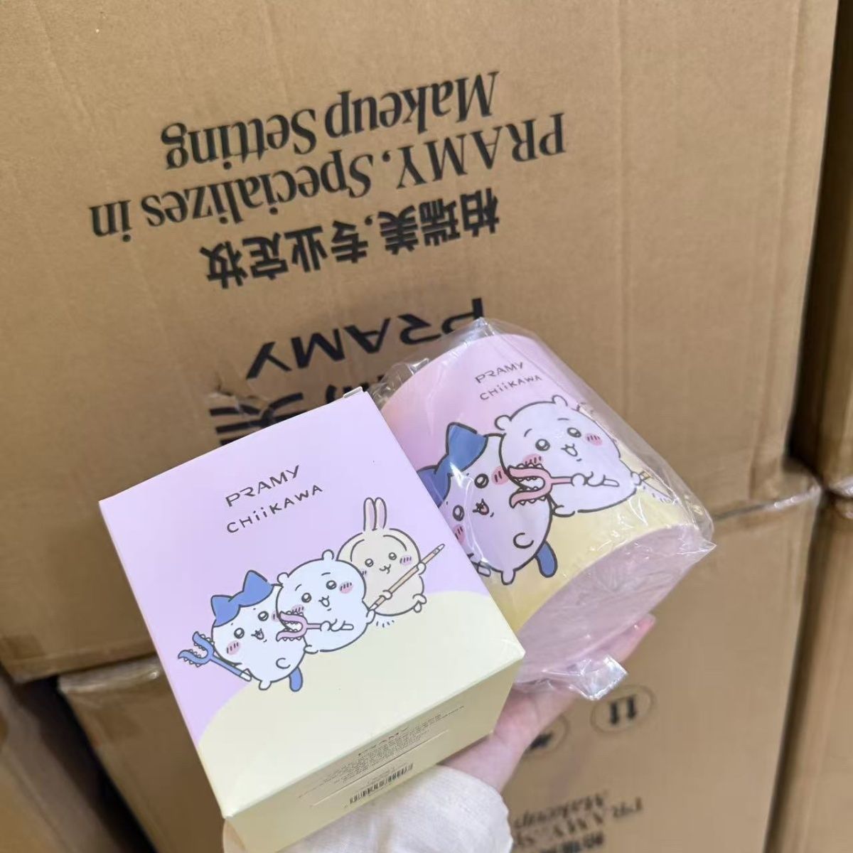 ที่เก็บแปรงแต่งหน้าและปากกา ลา - Stationery Office บทวิจารณ์และราคา